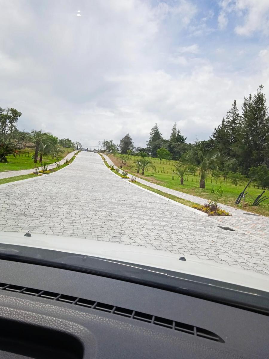 Lindo Terreno en Urbanización Exclusiva — imagen 7