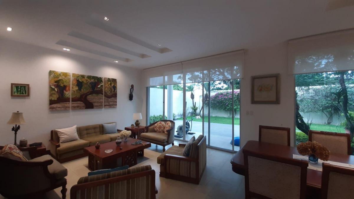 Laguna del Sol Moderna y Acogedora Casa de Oportunidad!, Guayas — imagen 8
