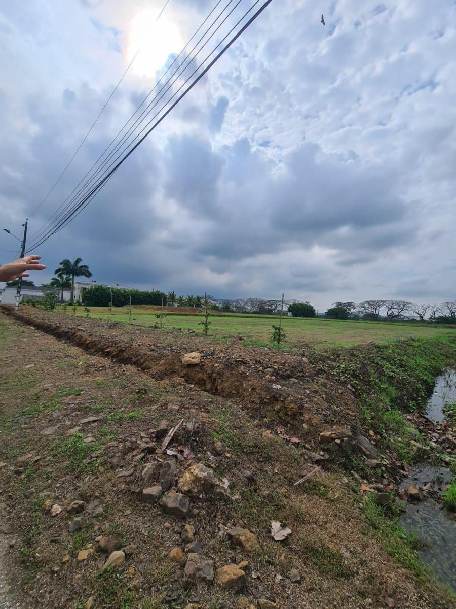 En Venta Terreno en Urbanización El Cortijo, Vía a Samborondon, Guayas — imagen 9