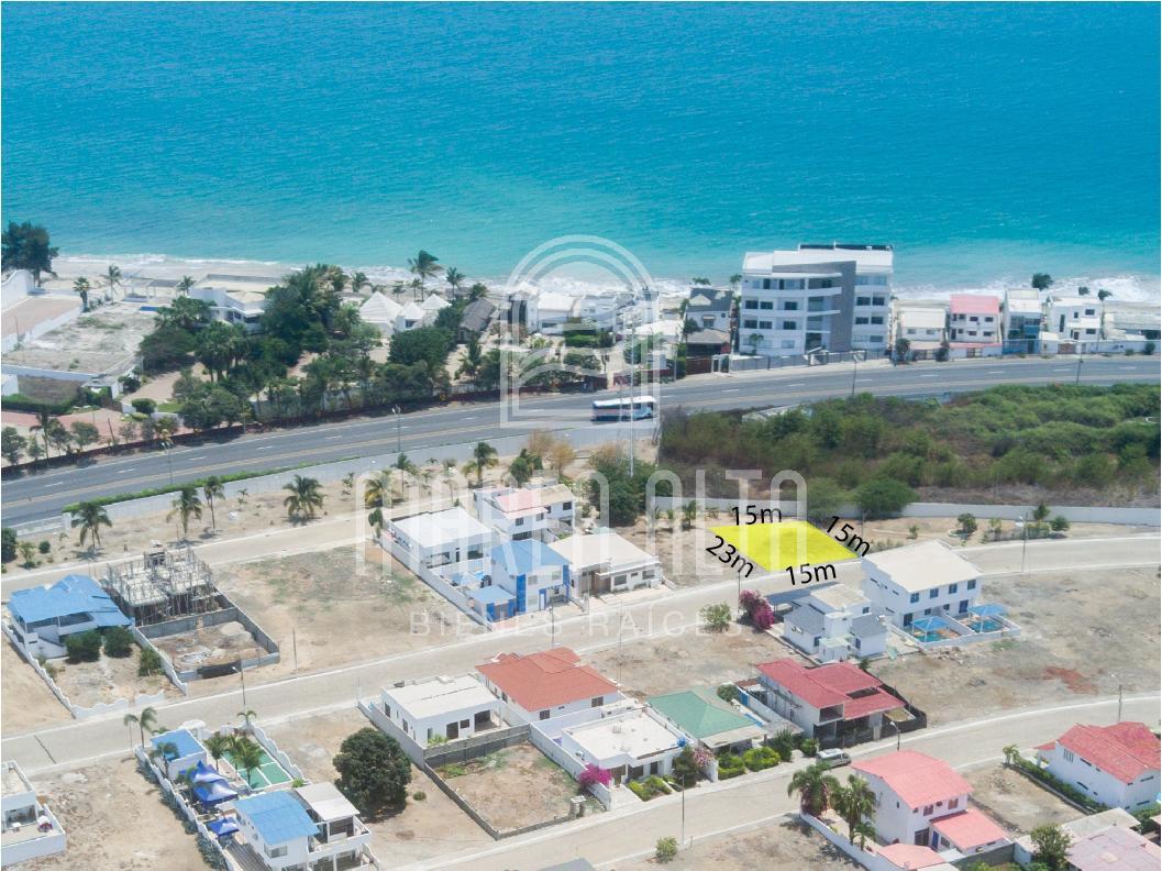 Terreno a Pasos del Mar en La Herradura — imagen 10