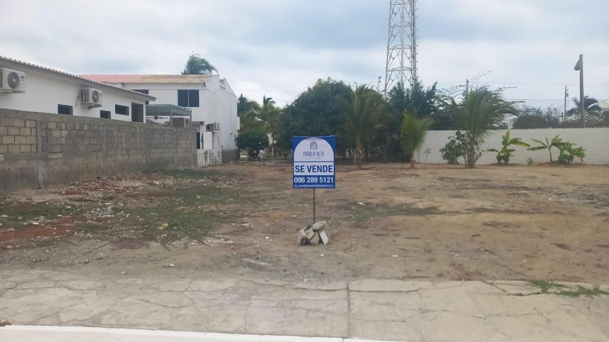 Terreno a Pasos del Mar en La Herradura — imagen 7