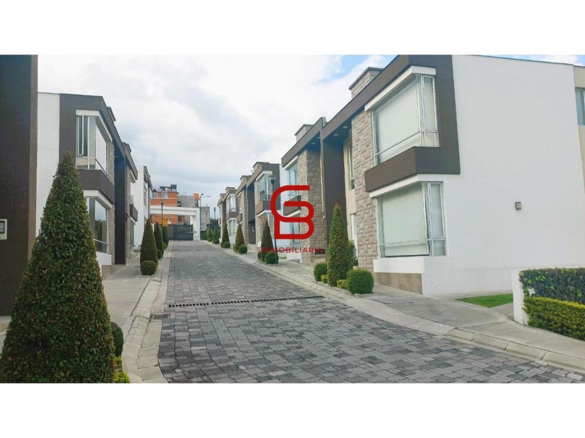 Vendo Casa 3 Dorm. en Conj. a 7 Minutos Udla Park - Nayon — imagen 10