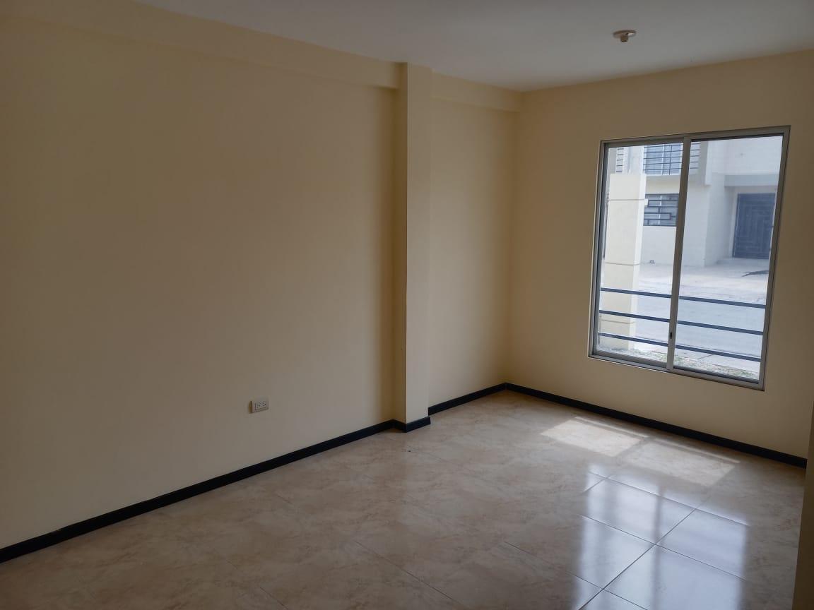 Casa Esquinera de Venta en La Urbanización Gran Vittoria, por Estrenar. Guayas — imagen 9