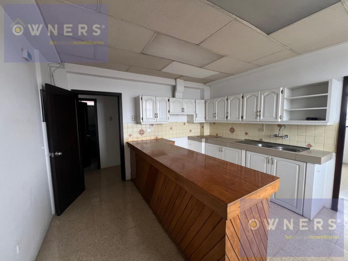 Venta Edificio Esquinero Comercial en Manta (Jlr), Manabí — imagen 10