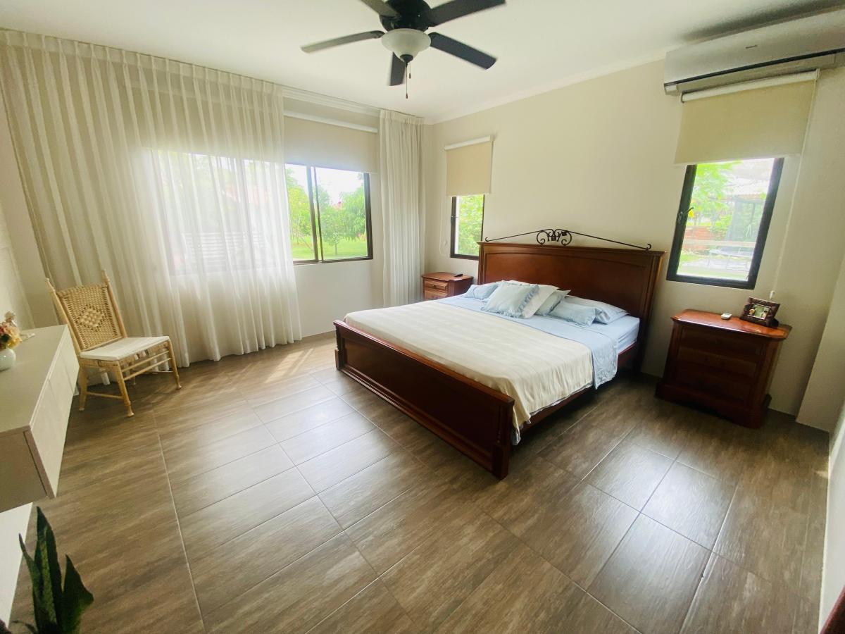 Vendo Casa en El Cortijo, Guayas — imagen 8