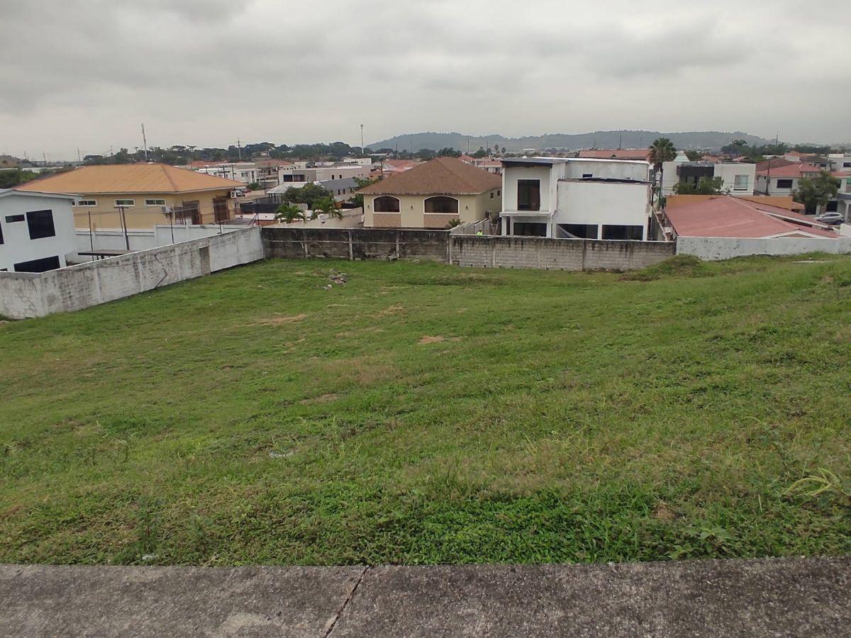 Terreno de 600 m² en Venta en El Norte de Guayaquil B. E, Guayas — imagen 6