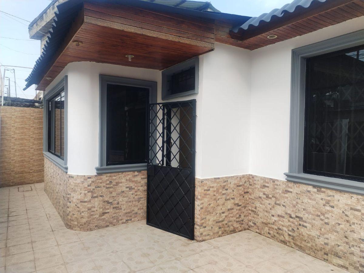 Casa en Venta, 1 Planta, Urdesa Central, Uso Residencial o Comercial, Guayas — imagen 10