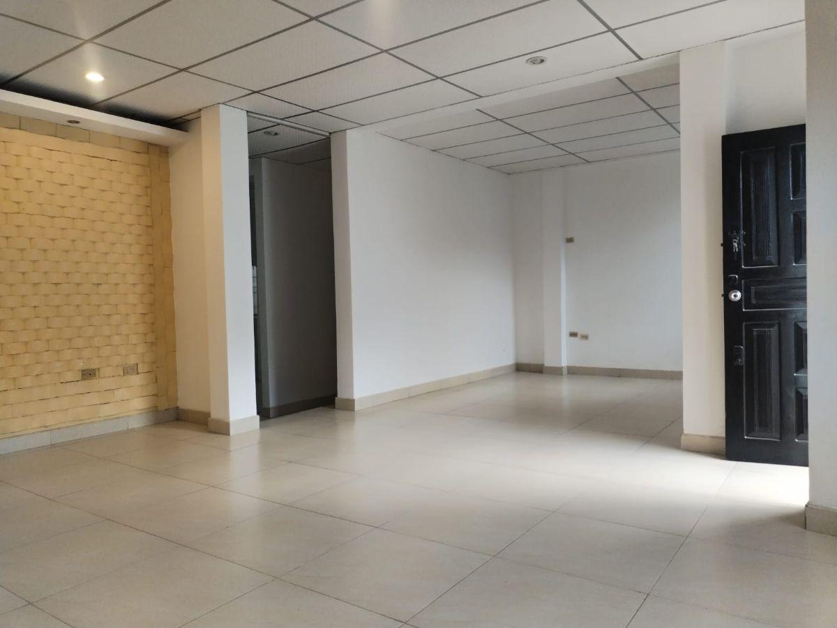 Casa en Venta, 1 Planta, Urdesa Central, Uso Residencial o Comercial, Guayas — imagen 8