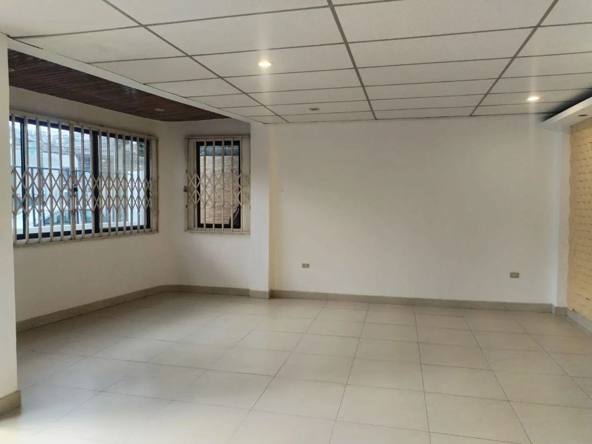 Casa en Venta, 1 Planta, Urdesa Central, Uso Residencial o Comercial, Guayas — imagen 6