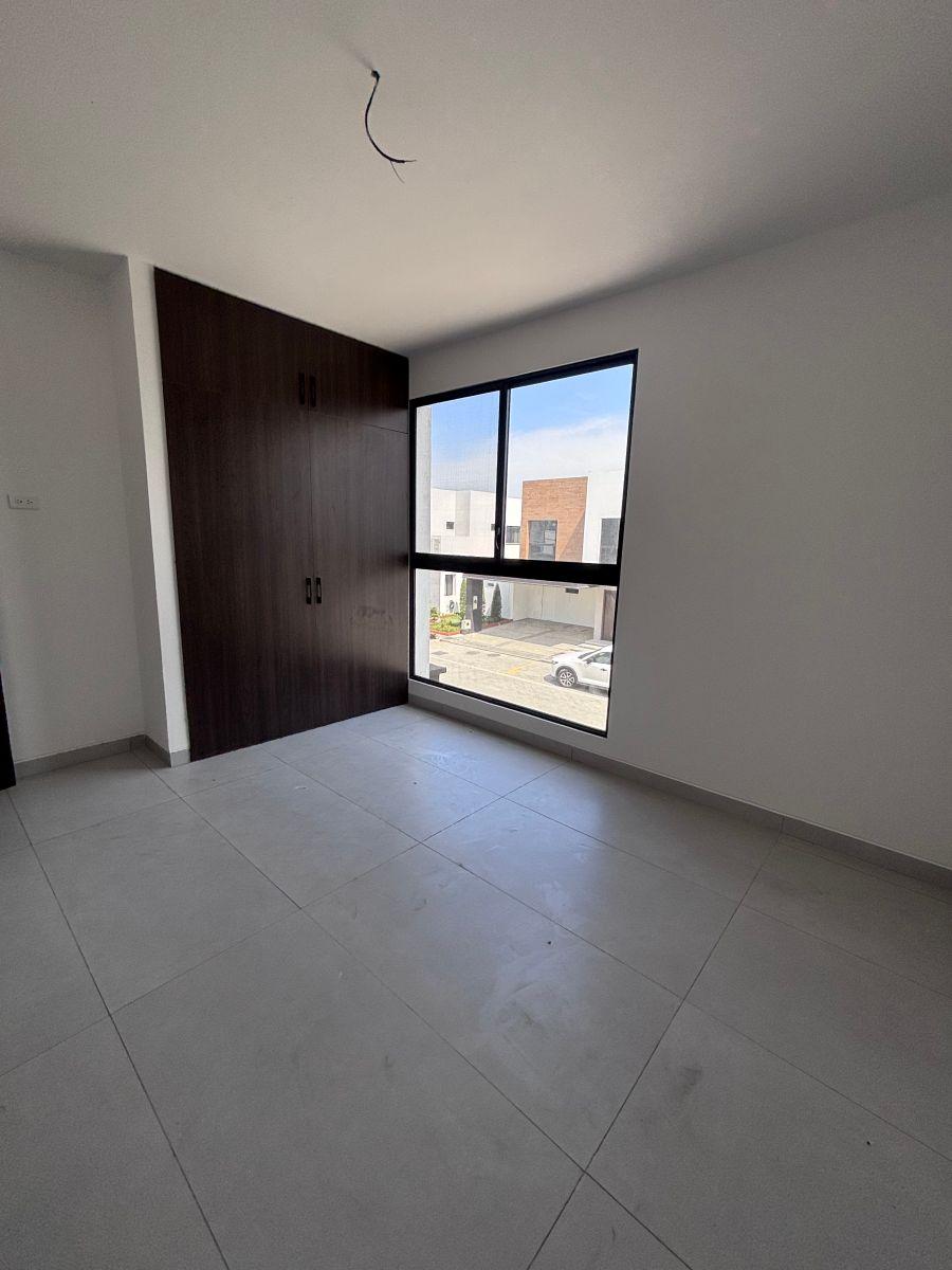 De Estreno en Venta - Casa en Los Primeros Km de Samborondón, Guayas — imagen 7