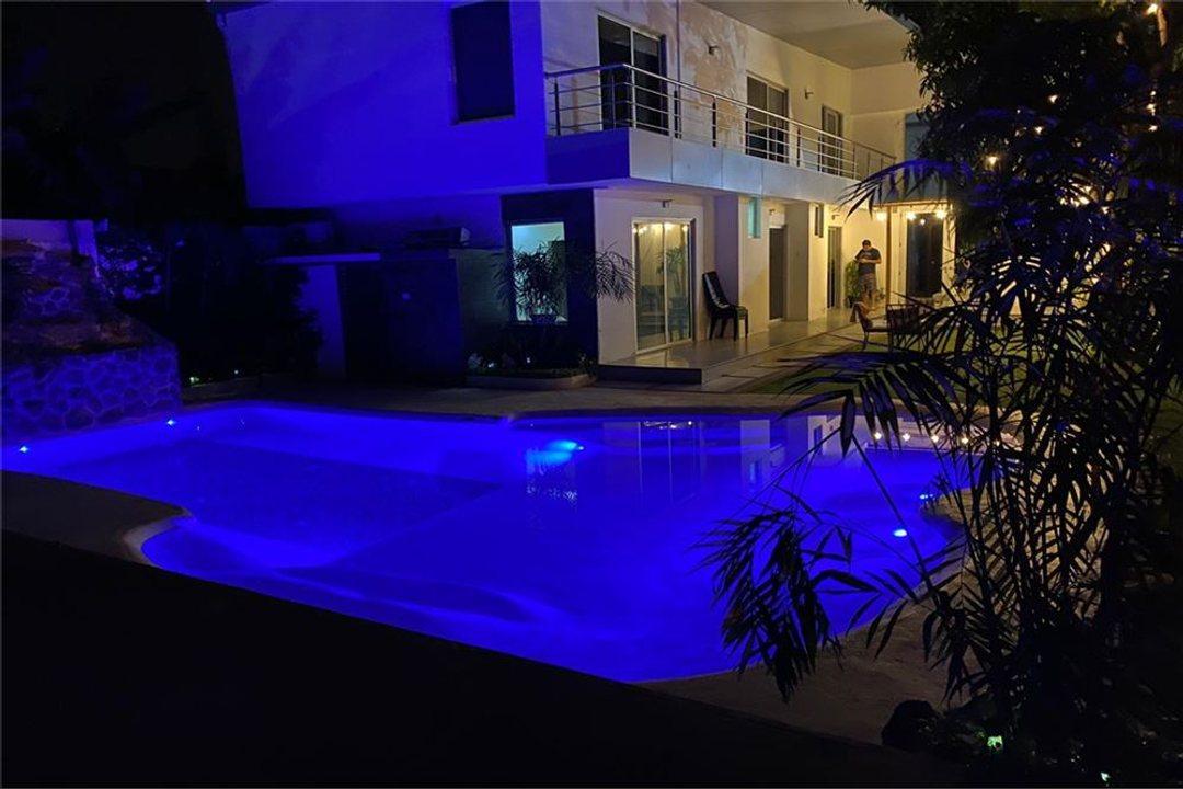 Casa Independiente con Piscina de Venta Portoviejo Y/t, Manabí — imagen 10