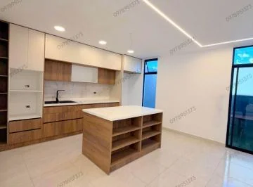 Casas de Lujo, Calderón Av Panamericana — imagen 5