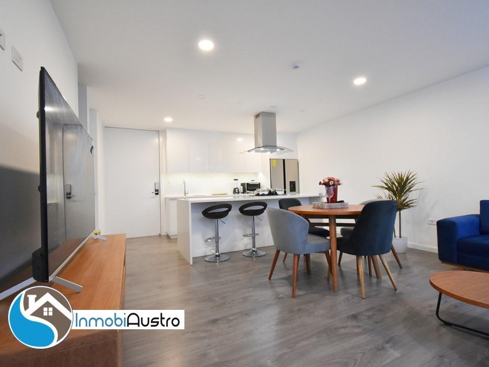 Av Primero de Mayo, Venta de Departamento Amoblado, Azuay — imagen 7