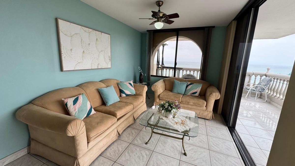 Departamento Frente Al Mar en Venta en Chipipe, Salinas — imagen 8