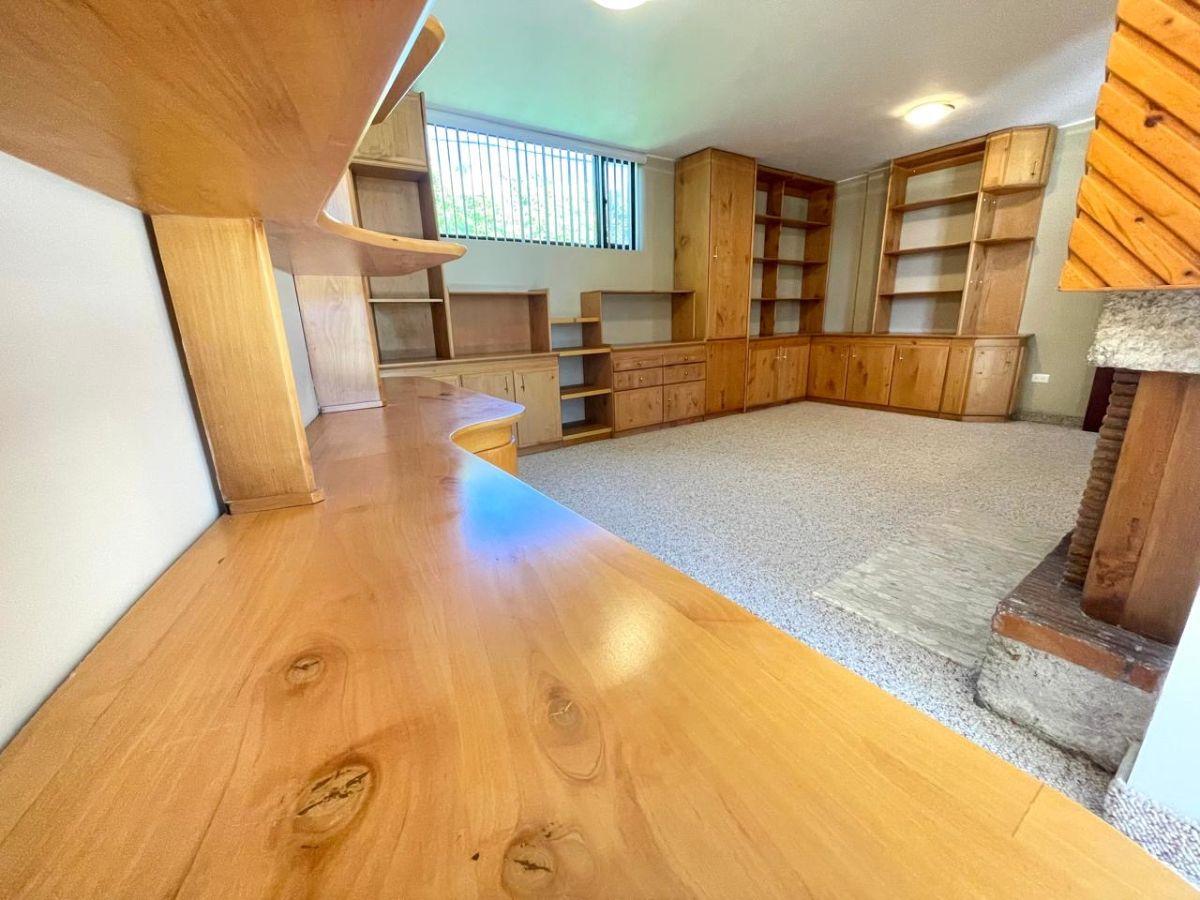 Casa de 720 m² con 3 Dorm. en Venta en Cumbayá — imagen 6