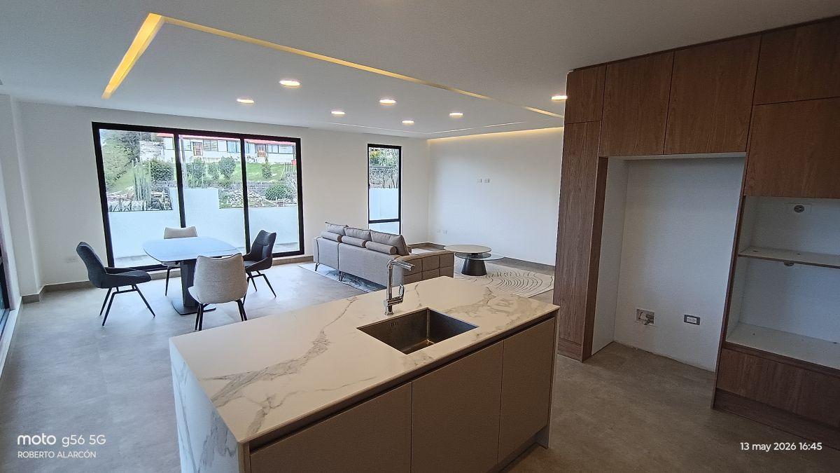 Departamento de Venta de 110 m² con 2 Habitaciones en Cumbayá — imagen 8