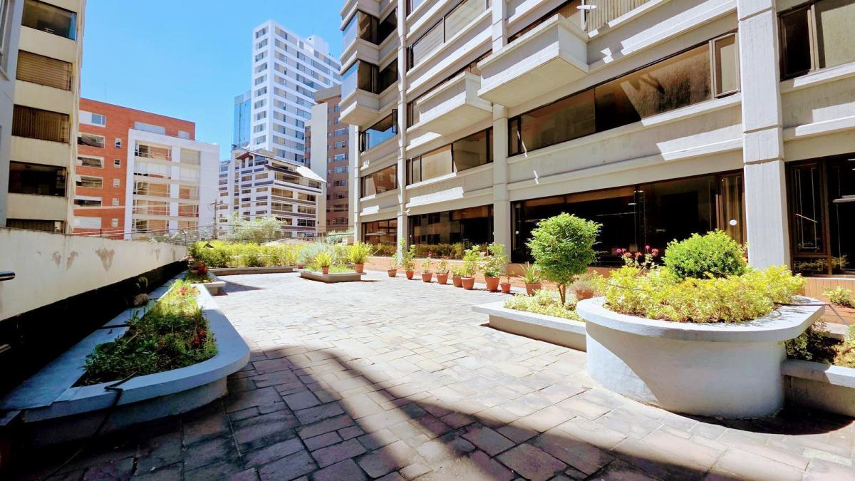 Departamento en Venta Frente a Swissotel — imagen 9