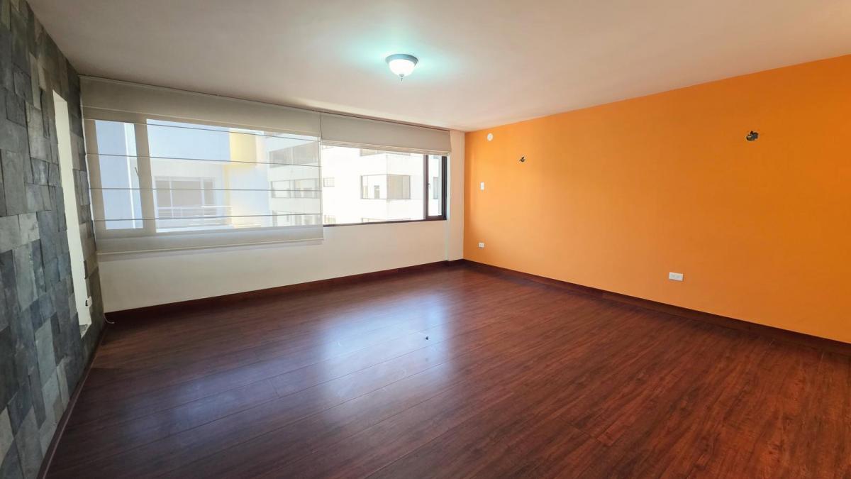 Departamento en Venta Frente a Swissotel — imagen 6