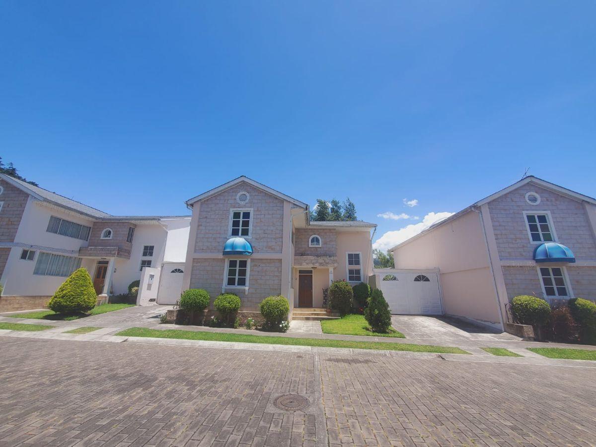 Venta Casa en La Armenia – Parque Metropolitano | Valle de Los Chillos | Urbanización Privada — imagen 8