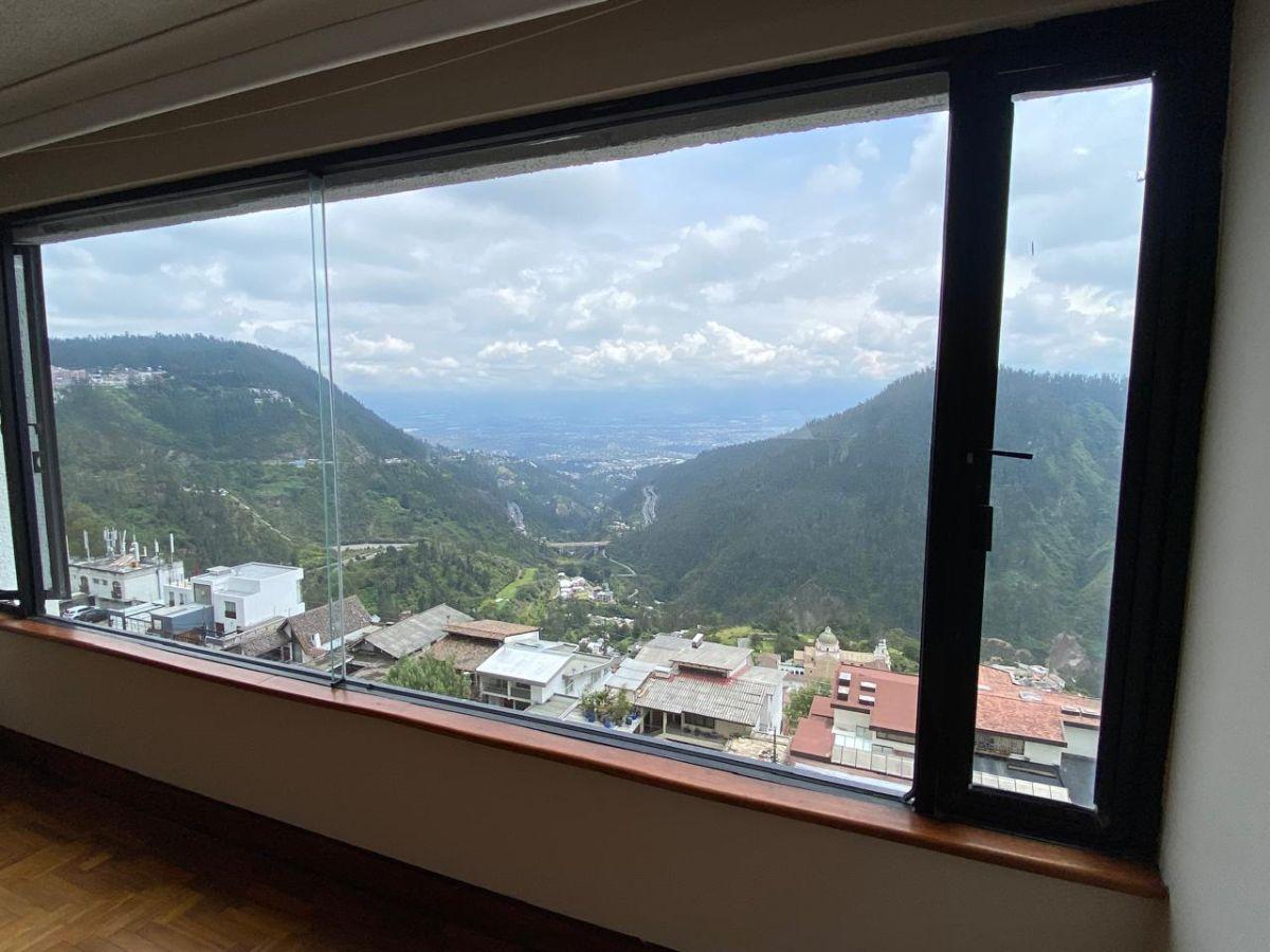 Vendo Departamento, Sector Gonzáles Suarez, 240 m, 300.000 Dólares — imagen 7