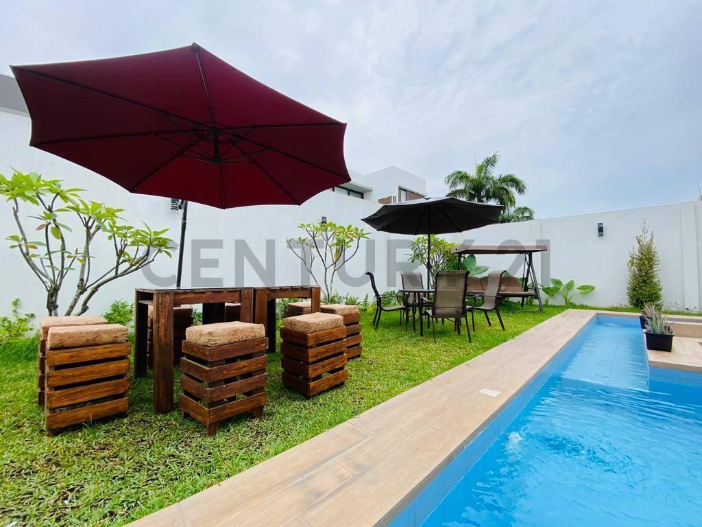 Venta Casa con Piscina en Isla Mocolí, Samborondón, Guayas — imagen 9