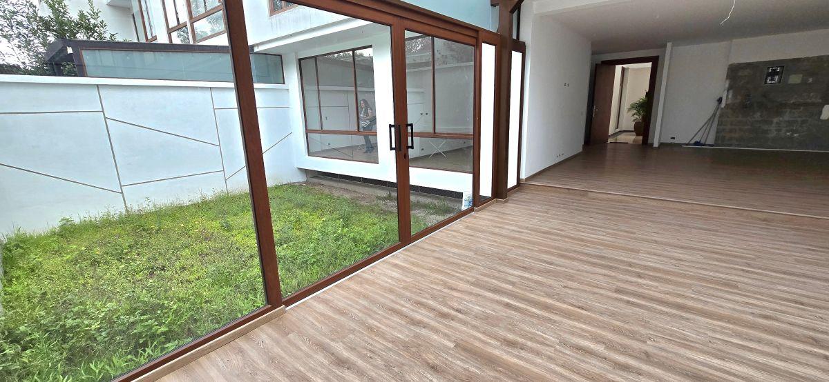 Se Vende Departamento en Cumbayá — imagen 9