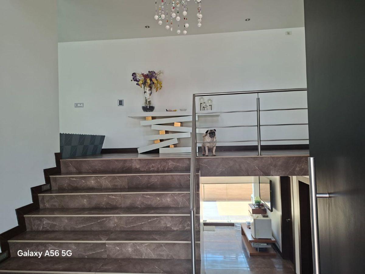 Moderna Casa con 400 m² y 5 Dorm. en Venta en El Corazón de Cumbayá — imagen 8