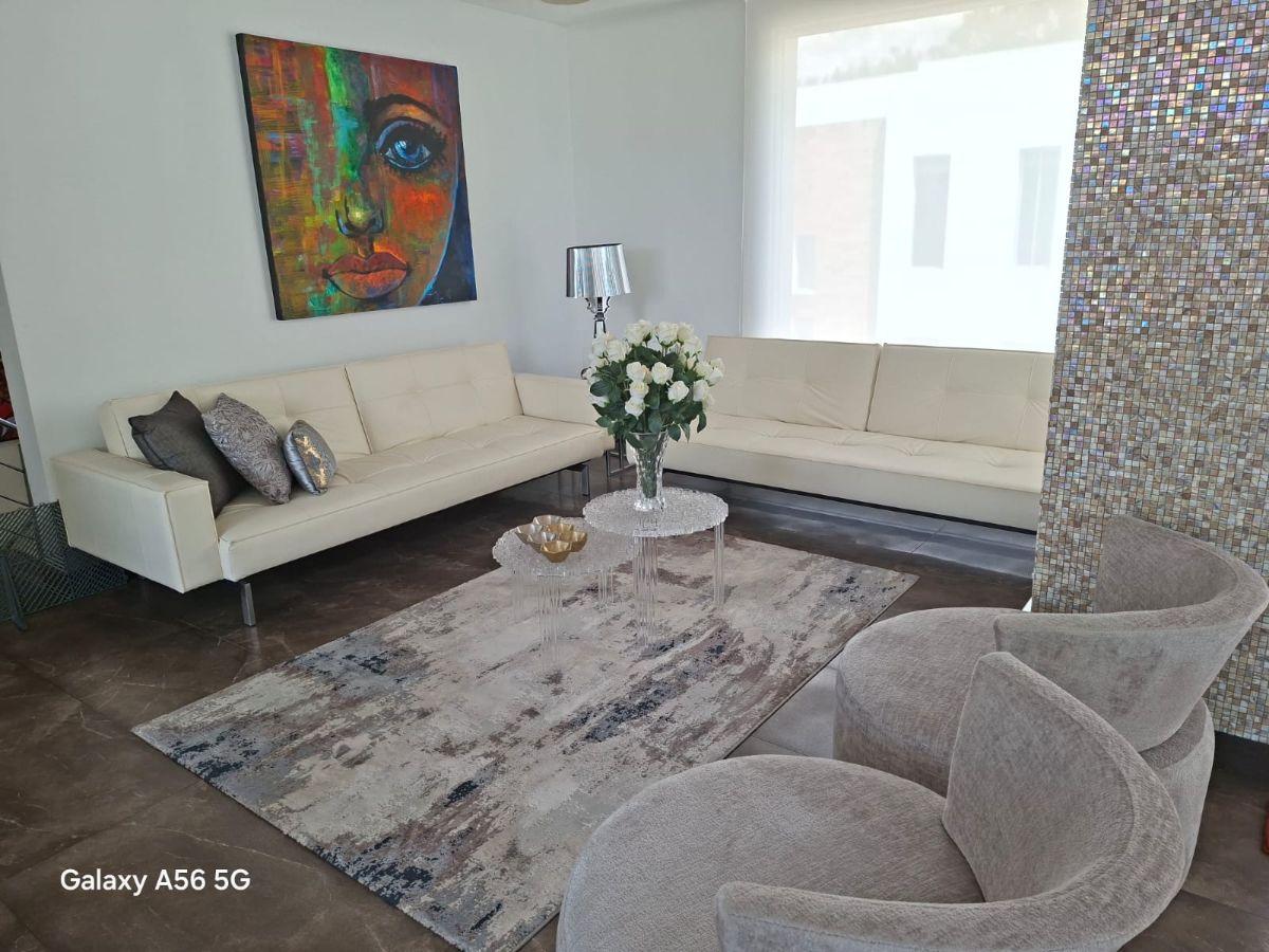 Moderna Casa con 400 m² y 5 Dorm. en Venta en El Corazón de Cumbayá — imagen 6