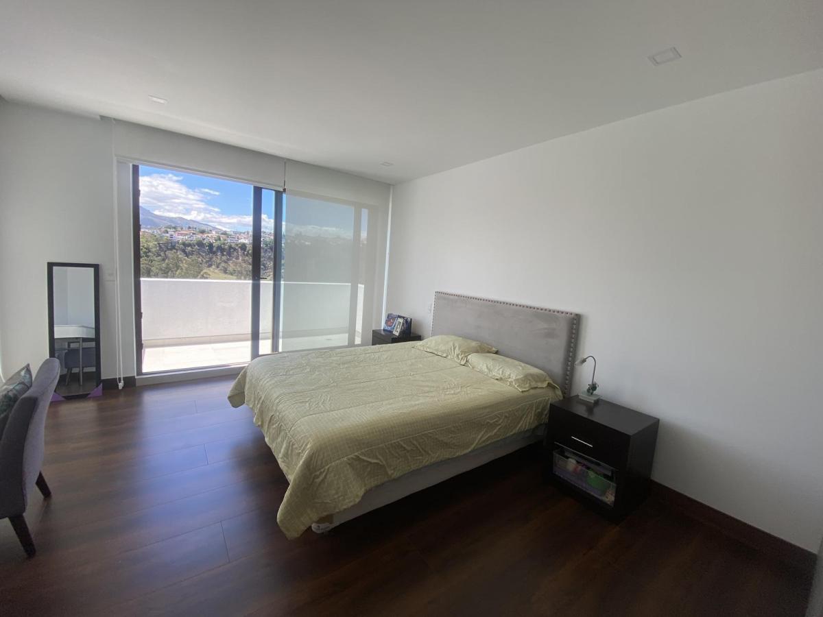 Departamento de Venta Dentro de Urbanización Algarrobos, Jardín, Vista, Amenities — imagen 2