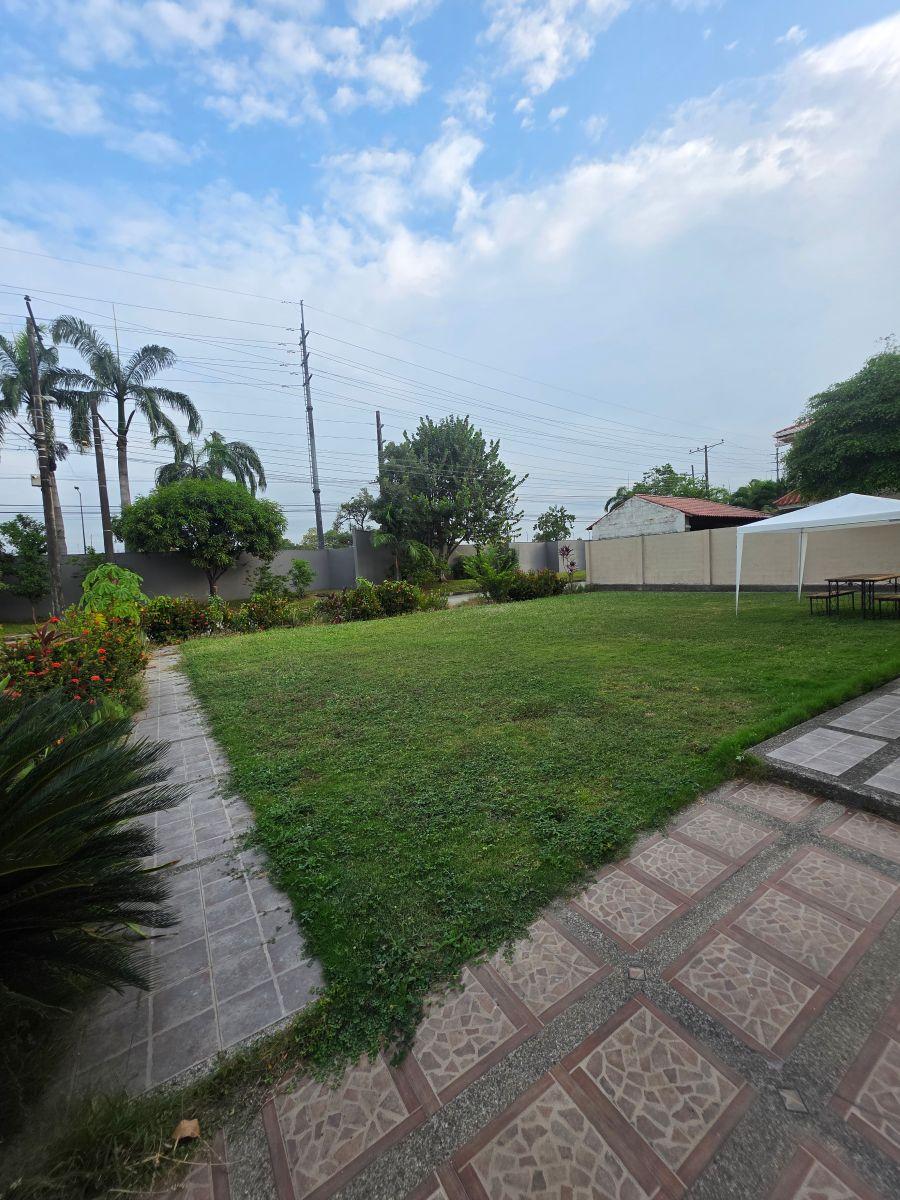 Terreno en Venta - El Condado Vicolinci - Av Leon Febres Cordero - Cantón Daule, Guayas — imagen 6