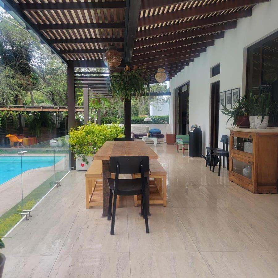 Linda Casa Moderna Doble Seguridad 4 Habitaciones Piscina - Valle de Tumbaco — imagen 8