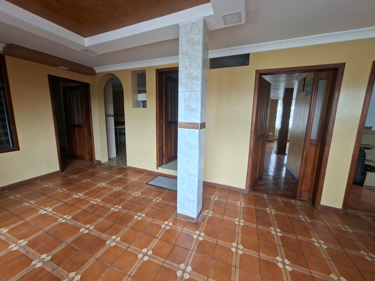 Se Vende Casa Rentera Sur de Quito — imagen 8