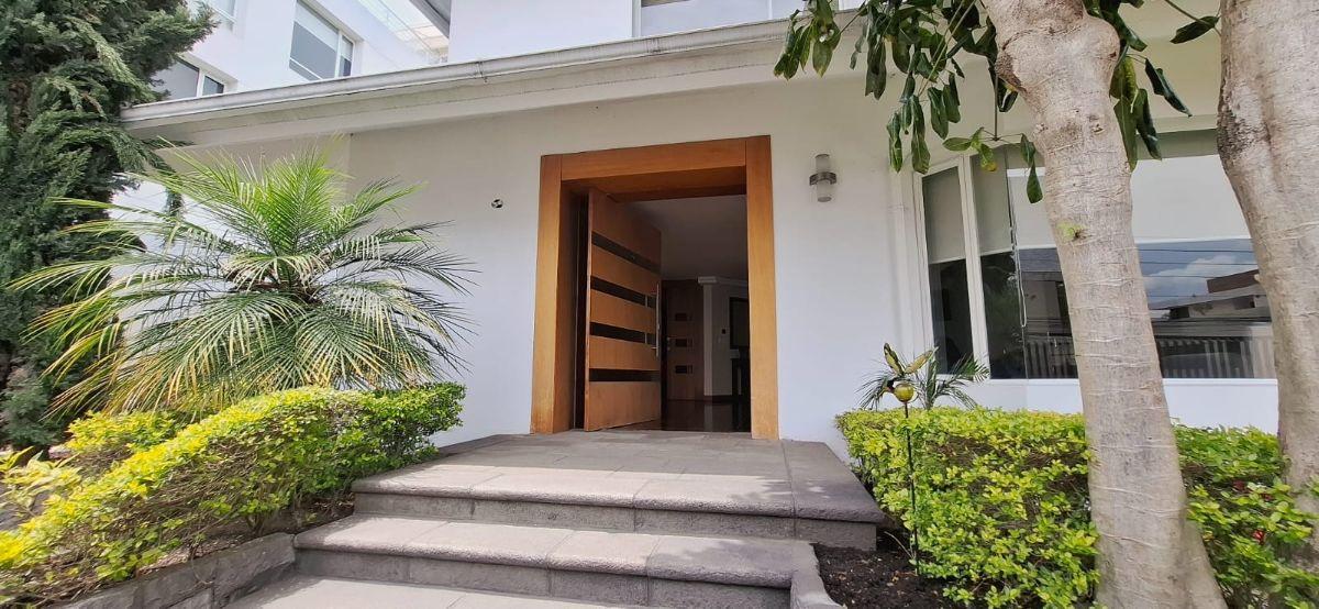 Venta Casa Miravalle 4 Cumbayá — imagen 9