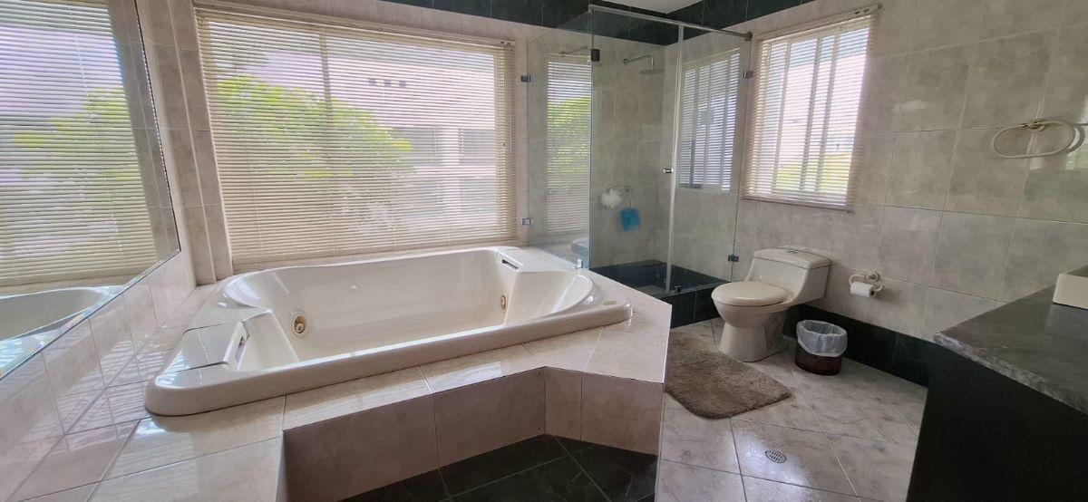Venta Casa Miravalle 4 Cumbayá — imagen 3