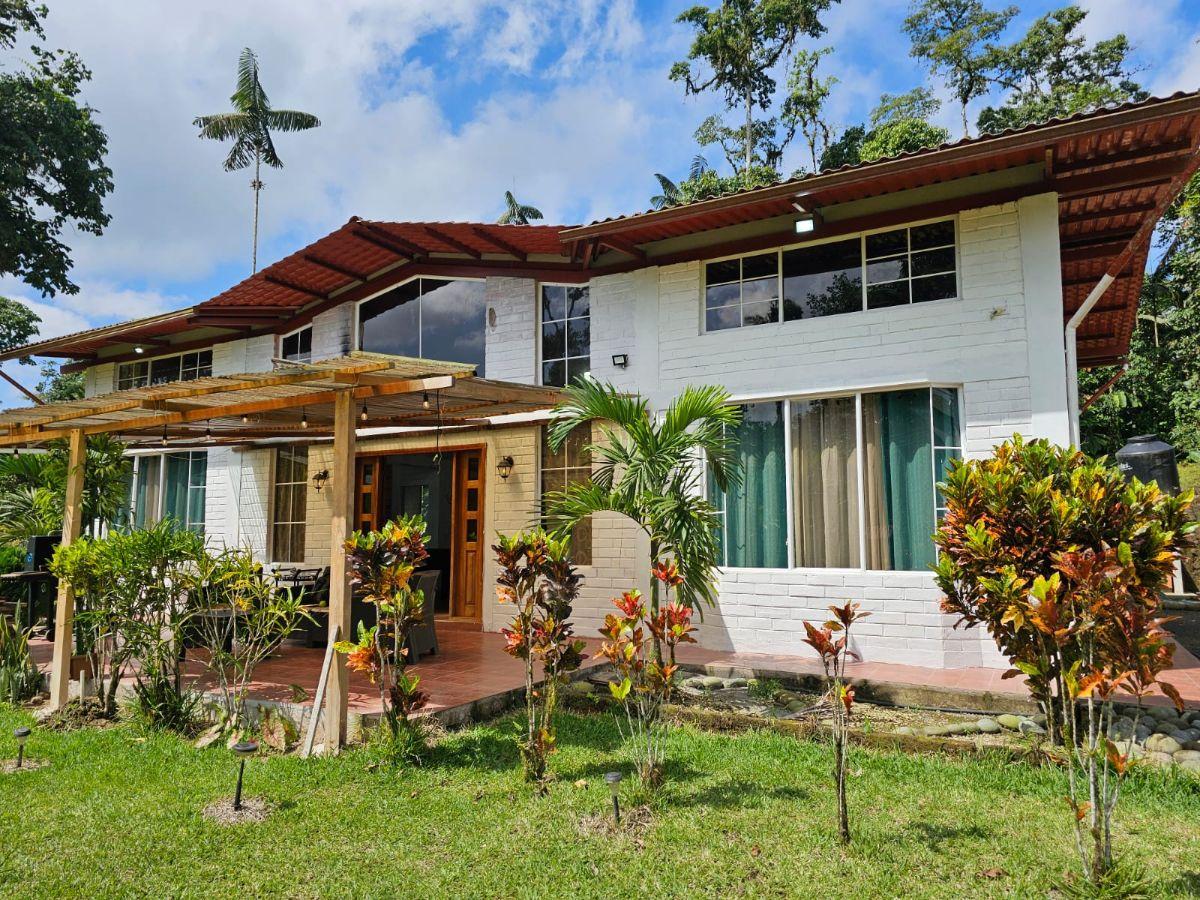 Casa en Venta – Urbanización Laureles I, Pedro Vicente Maldonado — imagen 10