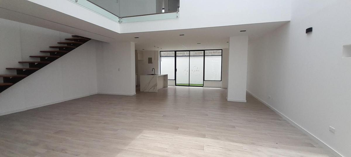 Casa a Estrenar de Venta en San Miguel de Conocoto. Provincia de Pichincha — imagen 7