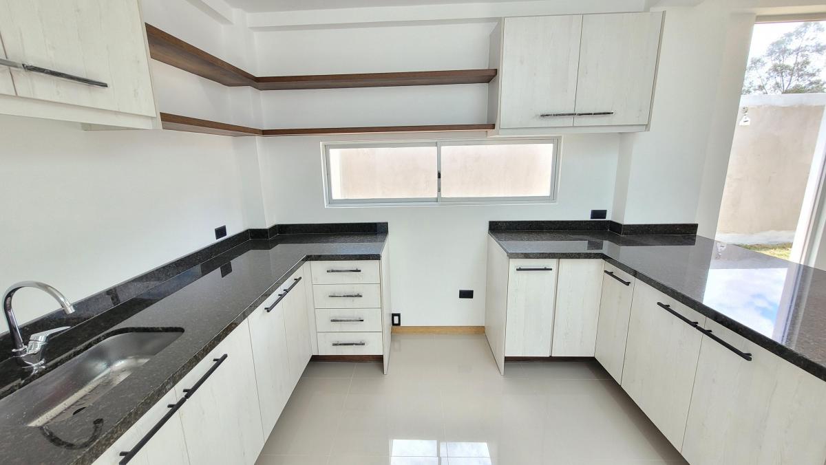 Casa de Venta en Conjunto, por Estrenar, Los Chillos, Inchalillo, 3 Dorm. — imagen 9