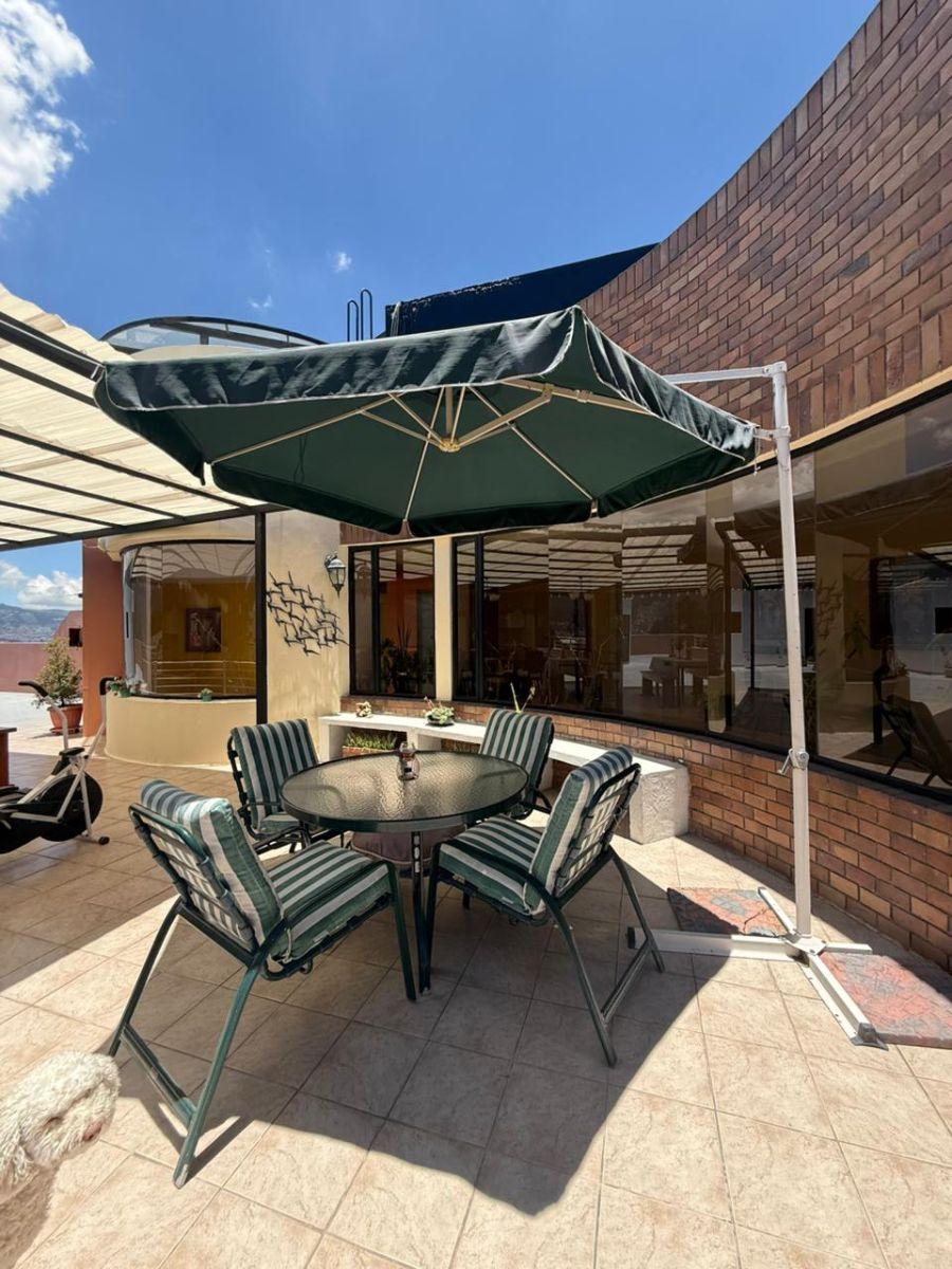 Vendo Departamento Penthouse Tres Dorm. - Sector Monteserrin de Oportunidad — imagen 3