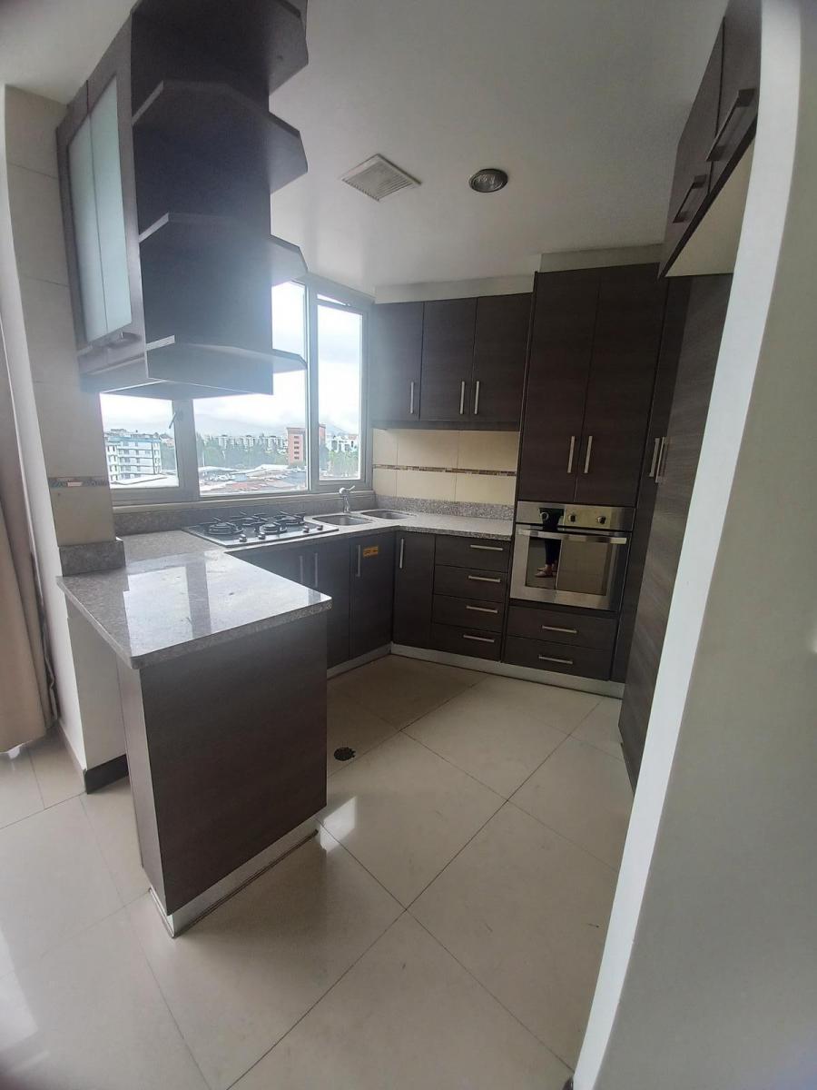 Vendo Excelente Suite en Edificio con Guardiania 24 H — imagen 9