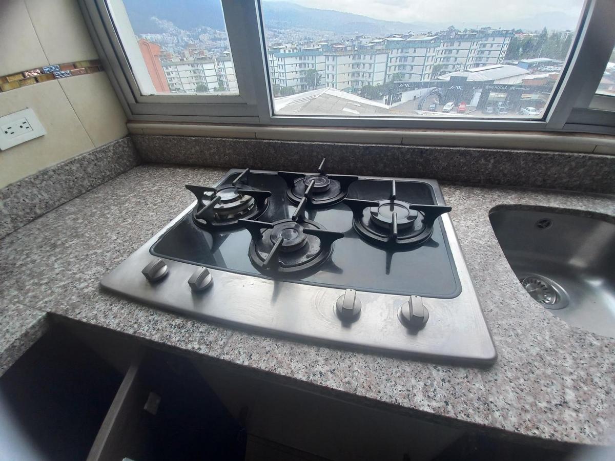 Vendo Excelente Suite en Edificio con Guardiania 24 H — imagen 7