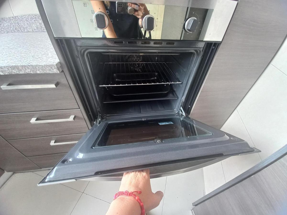 Vendo Excelente Suite en Edificio con Guardiania 24 H — imagen 6