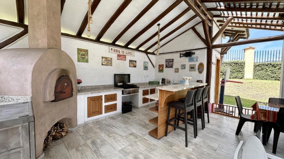 En Venta 1053 m² Terreno - Casa Campestre – Urb. San Ignacio de Cashapamba | Valle de Los Chillos — imagen 10