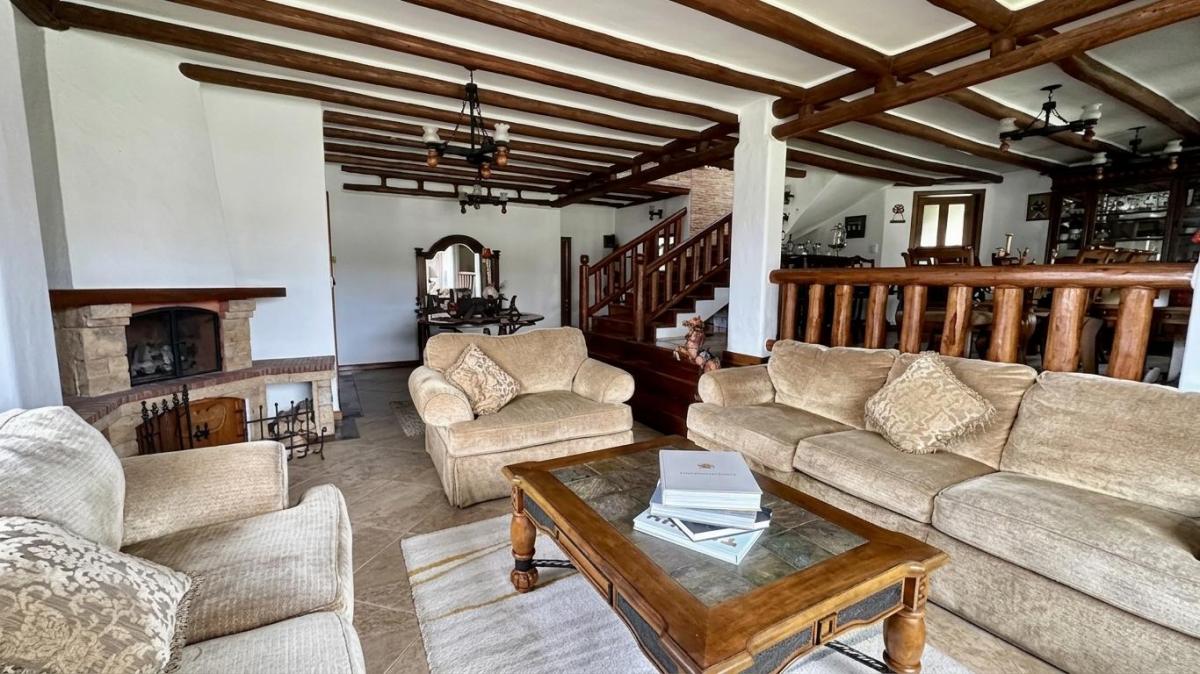 En Venta 1053 m² Terreno - Casa Campestre – Urb. San Ignacio de Cashapamba | Valle de Los Chillos — imagen 6