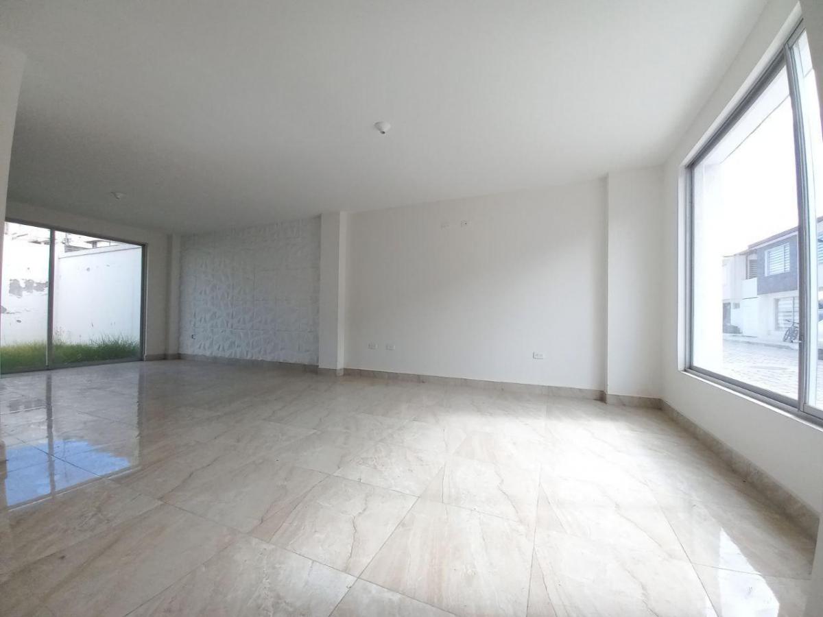 Dp - Sector Llano Grande, en Venta Casa 159 m², 3d con Balcón Aplica Crédito Vip — imagen 7