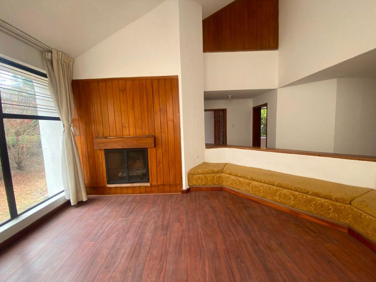 Exclusiva Residencia en Venta | Jardín del Este – Cumbayá — imagen 10