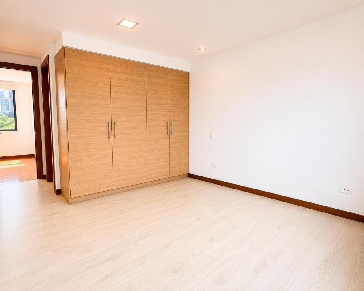 Cwu. Venta Departamento con Balcón - Quito Tenis — imagen 3