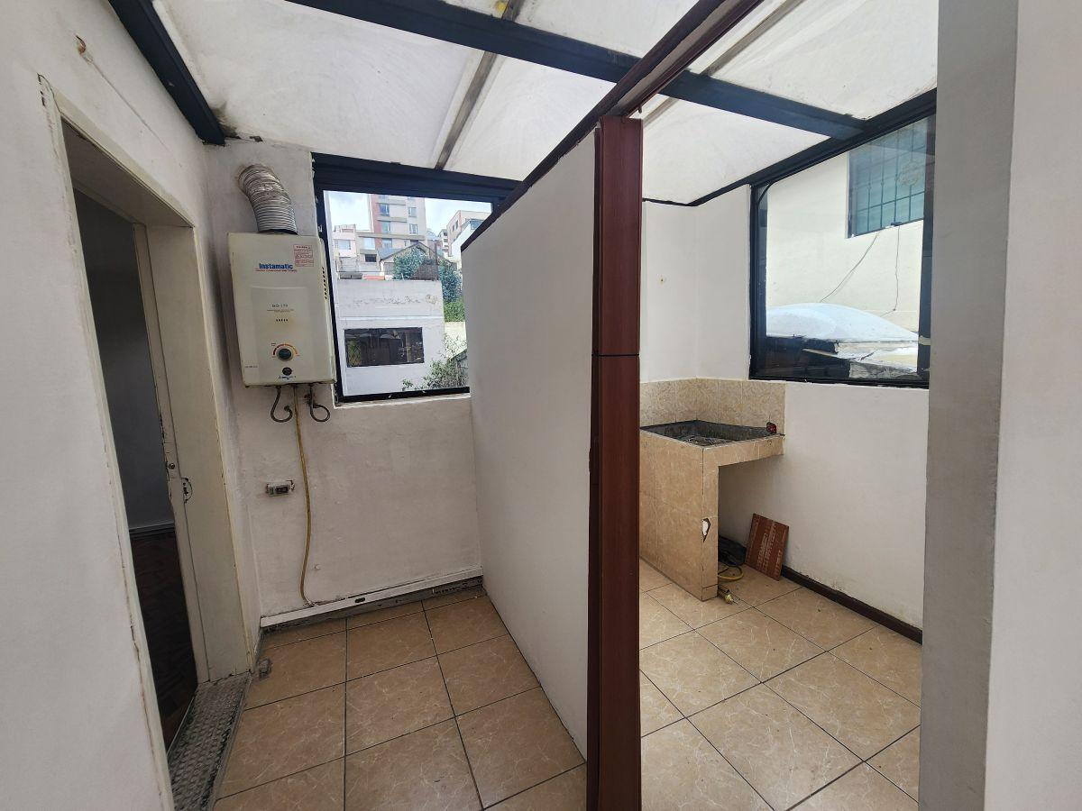 Venta Departamento 3 Dorm. Norte de Quito 1 Parqueadero 166 m Totales — imagen 2