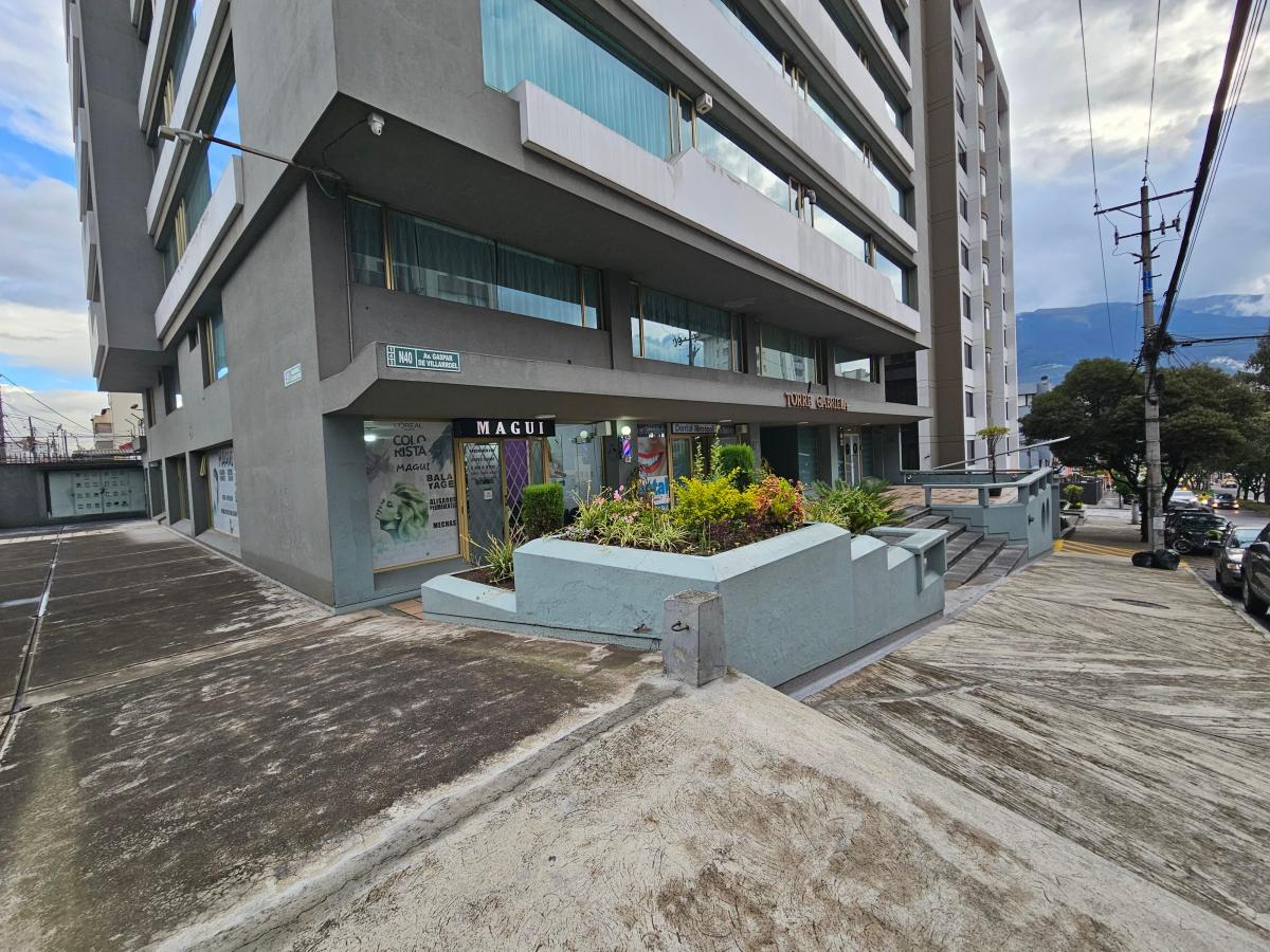 Vendo Amplio Departamento, Sector Gaspar de Villaroel — imagen 10