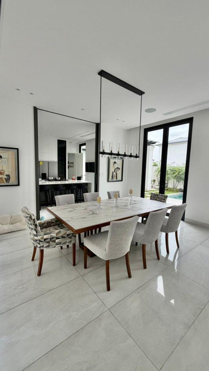 Aires de Batan Casa con 450 m² en Venta en Samborondón, 3 Habitaciones, Guayas — imagen 8