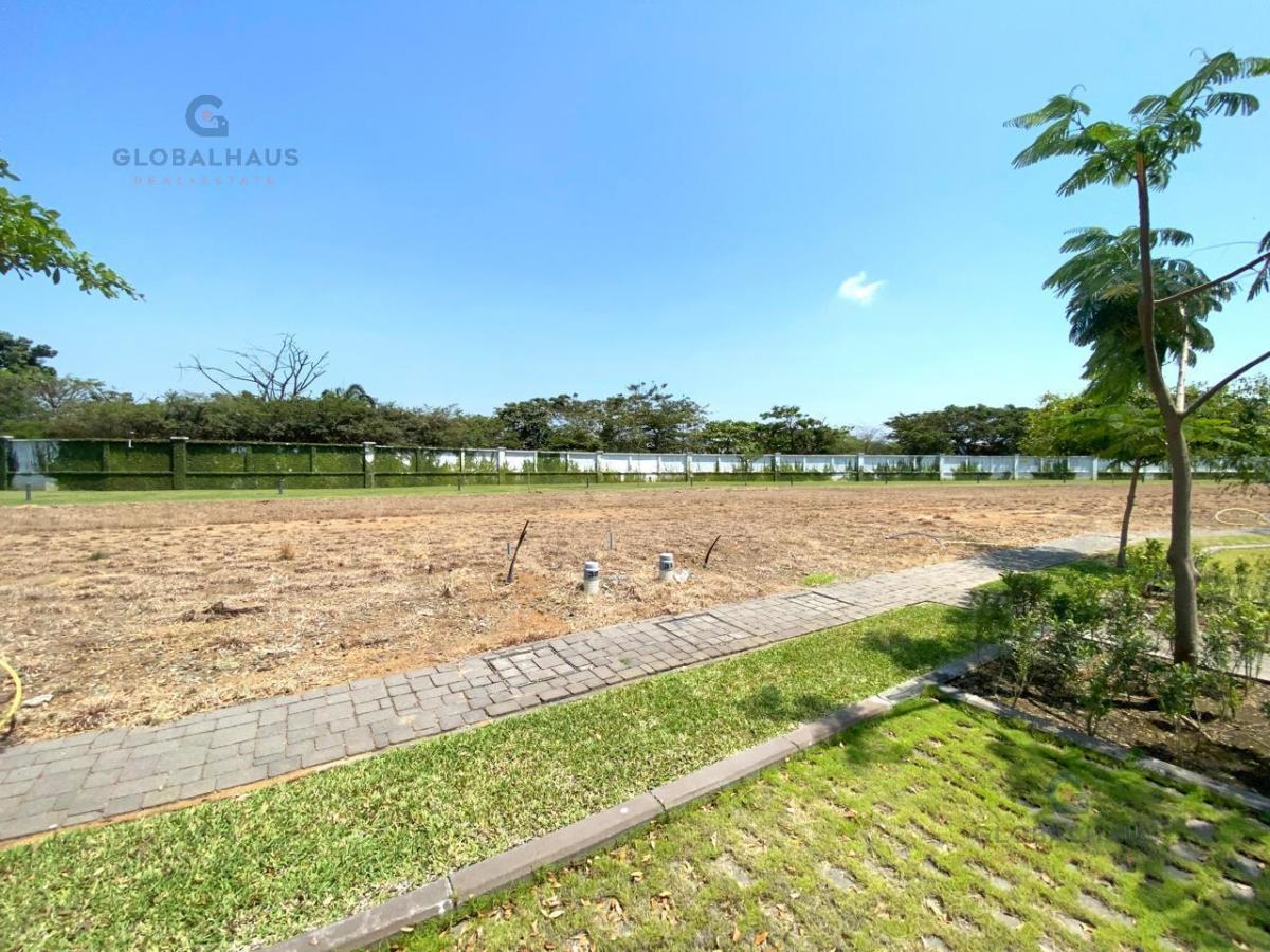 Venta de Terreno en Urb. Aires del Norte Samborondón. Z. R, Guayas — imagen 3